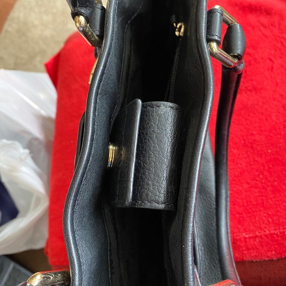 Large black leather Michael Kors purse - Picture 5 of 6